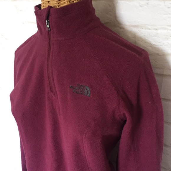 The North Face Tops - North face fleece small